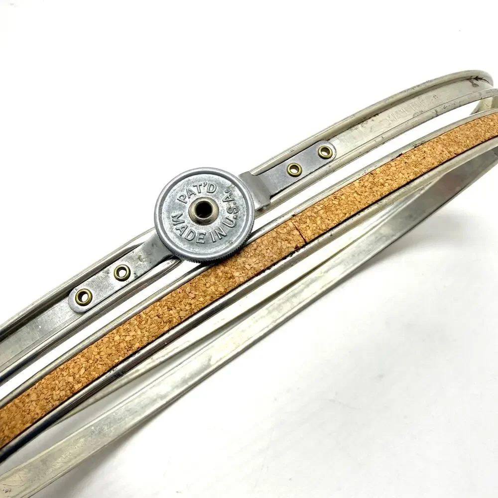 Vintage Metal Tension Wheel Oval Embroidery Hoop 9 x 4.5” Queen Style Cork Lined